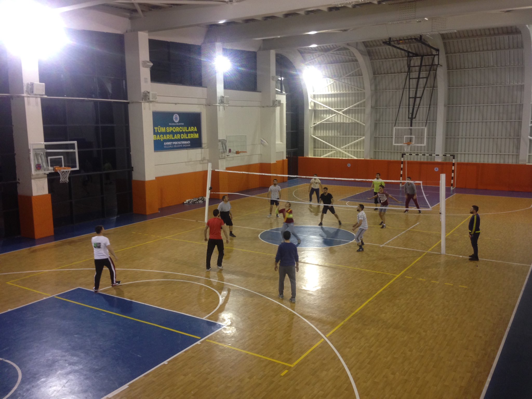 Mahalleler Arası Voleybol